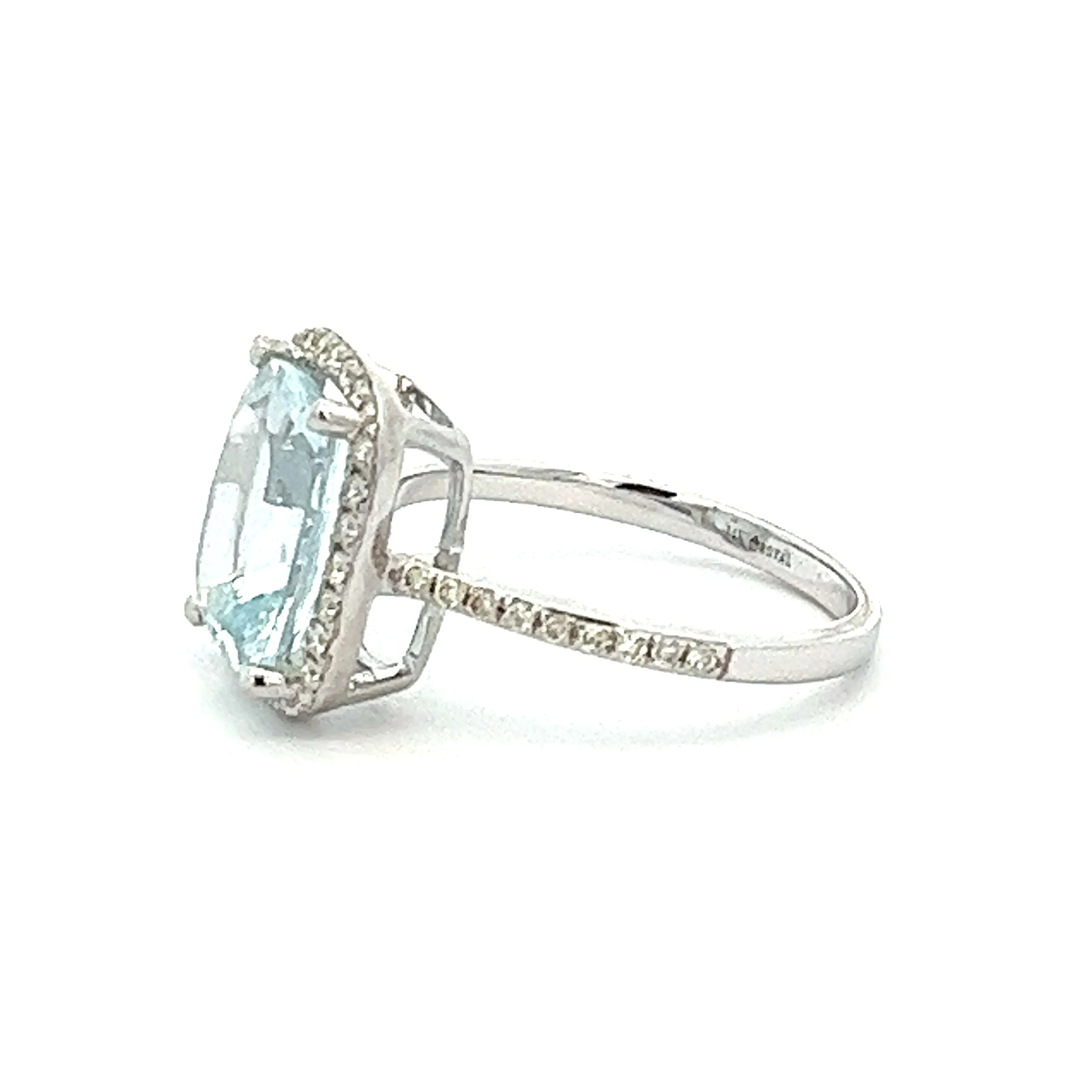 14k White Gold Diamond & Aquamarine Ring