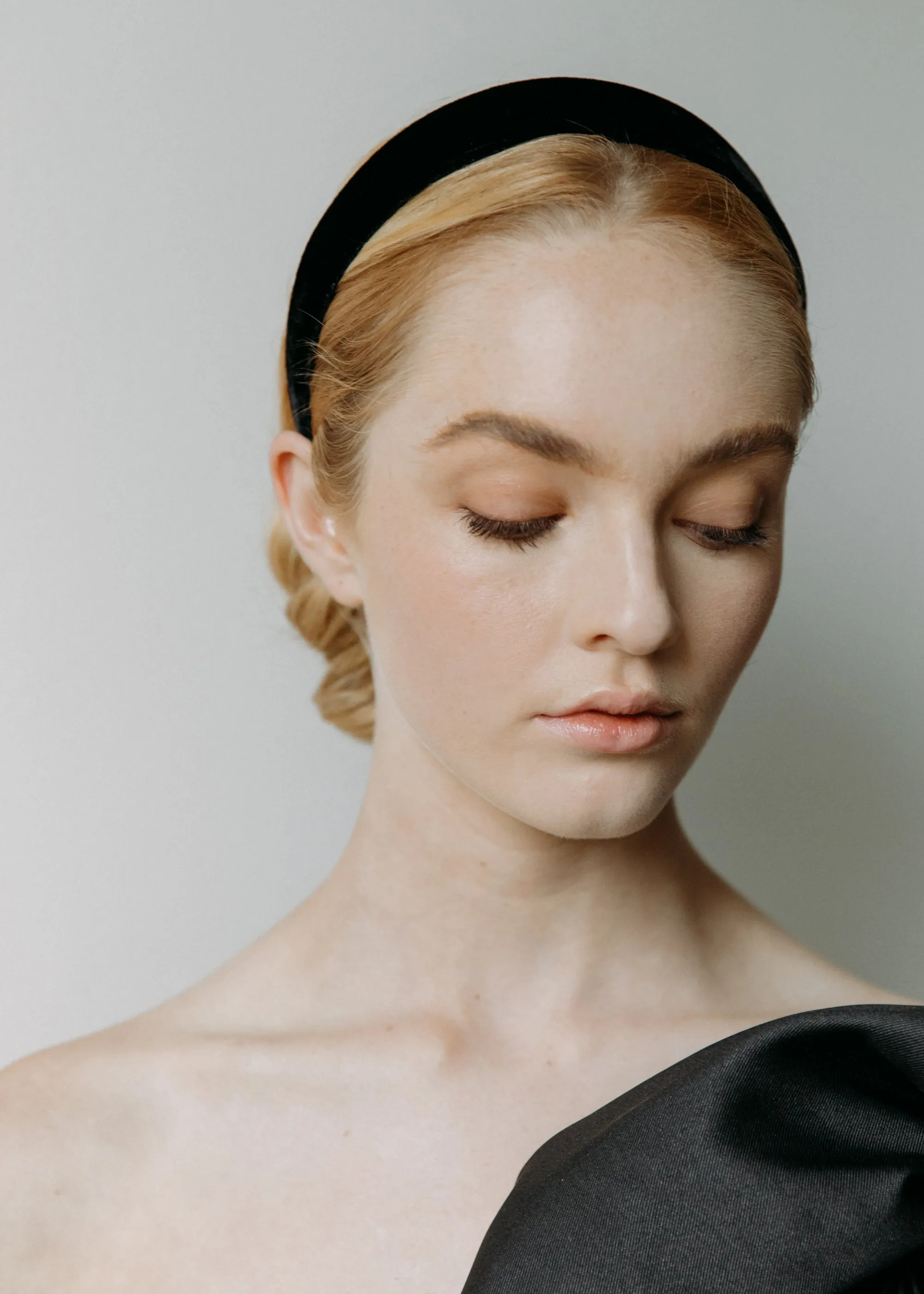 Charlize Headband -- Black