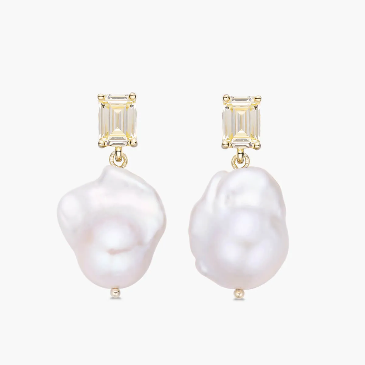 Emerald x Baroque Pearl Earrings