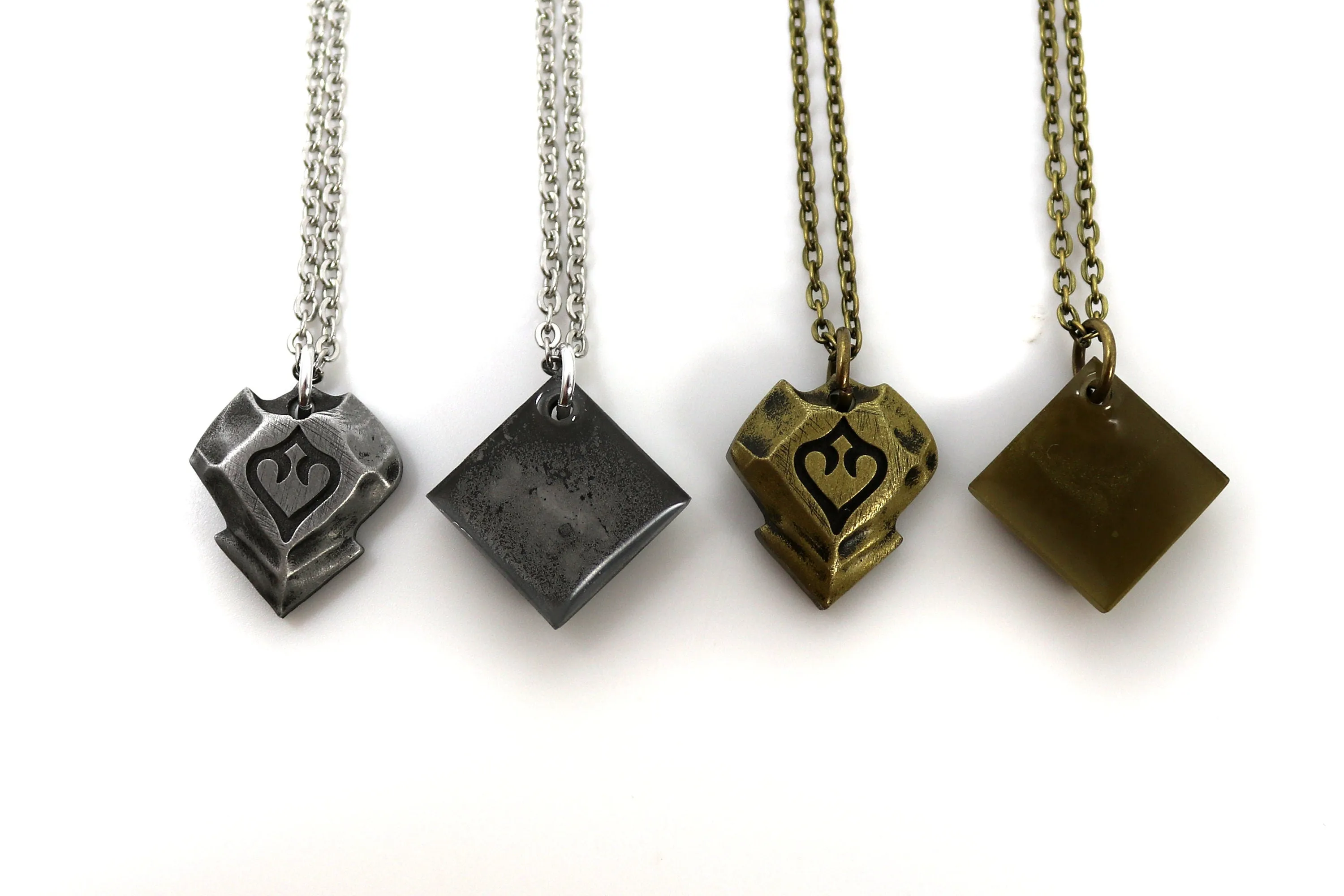 Metal Soul Crystal Locket Style Charm - FFXIV