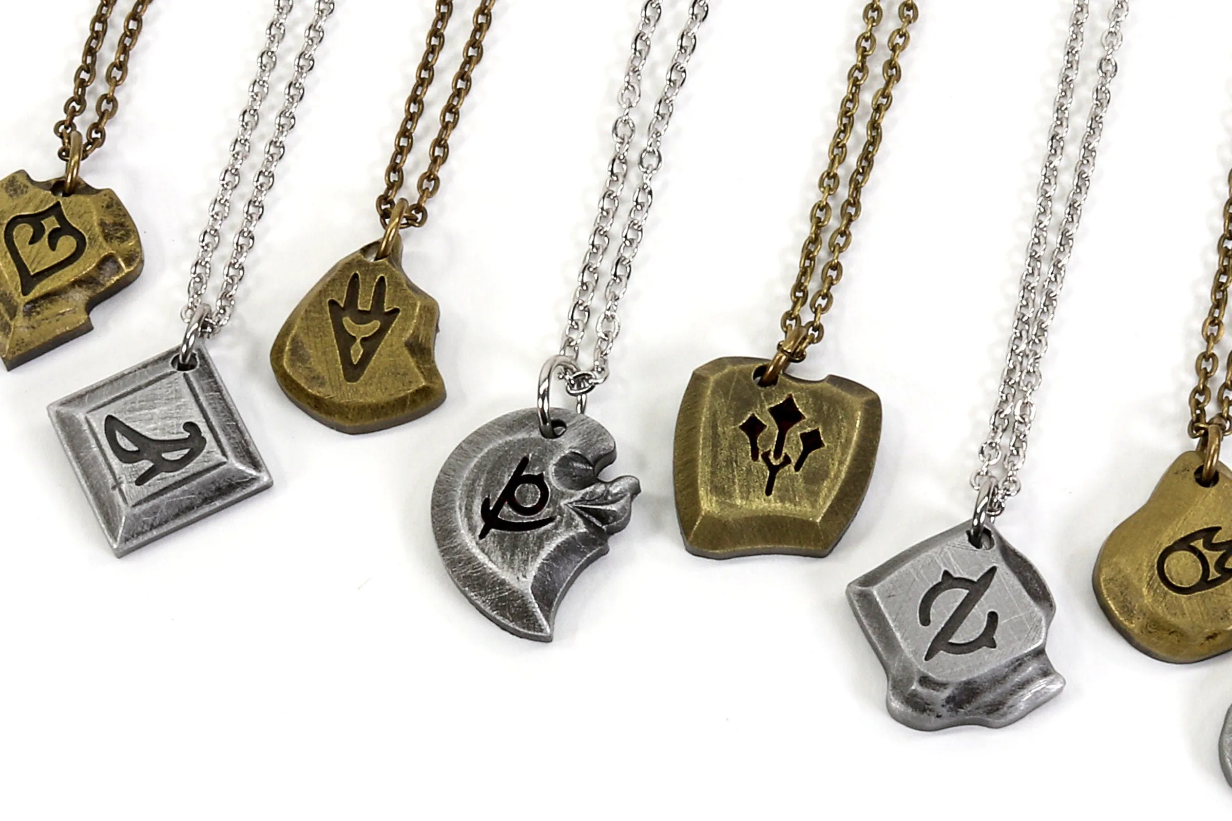 Metal Soul Crystal Locket Style Charm - FFXIV