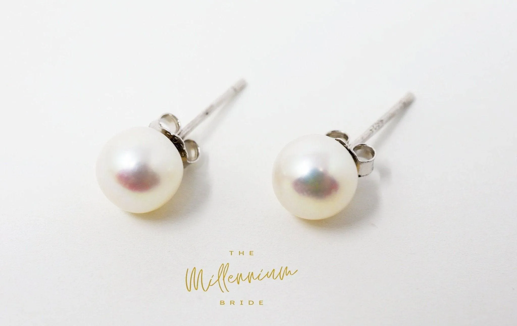 Natural Freshwater Pearl Stud Earrings, Wedding Earrings, Bride Stud Earrings, Dainty Earrings, Pearl stud earrings