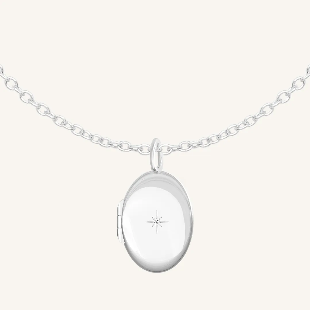 Oval Photo Locket Necklace